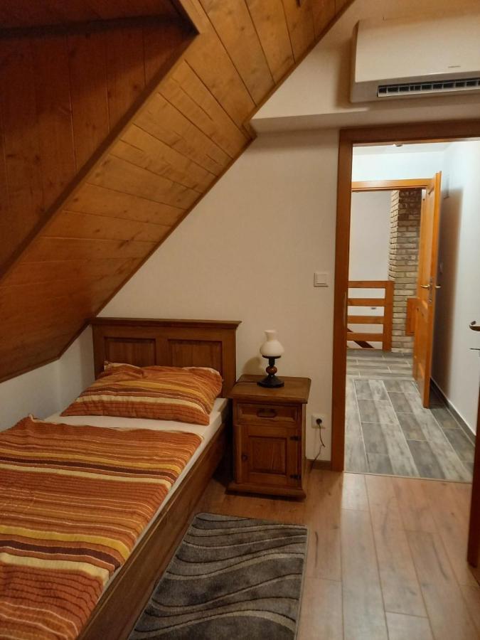 Hotel Vendeghaz Petoerke Bárdudvarnok Exterior foto